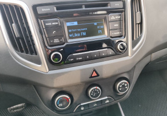 Подержанный автомобиль Hyundai Creta 2019 года (14 фото)