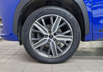 Подержанный автомобиль Exeed LX 2022 года (13 фото)