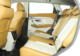 Подержанный автомобиль Jetour X70 Plus 2024 года (10 фото)