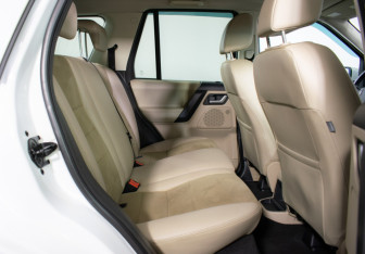 Подержанный автомобиль Land Rover Freelander 2011 года (9 фото)