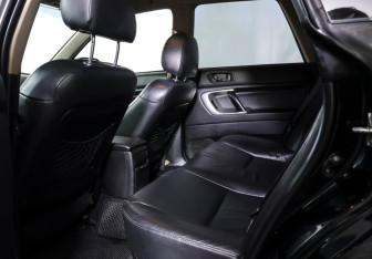 Подержанный автомобиль Subaru Outback Wagon 2006 года (11 фото)