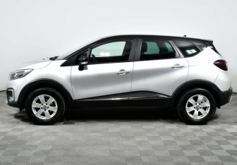 Подержанный автомобиль Renault Kaptur 2017 года (3 фото)