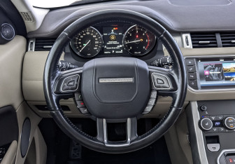 Подержанный автомобиль Land Rover Range Rover Evoque 2016 года (22 фото)