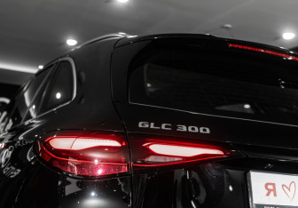 Новый Mercedes-Benz GLC Coupe 2025 (9 фото)