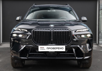 Новый BMW X7 2024 (2 фото)