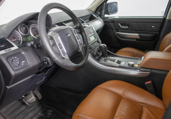 Подержанный автомобиль Land Rover Range Rover Sport 2008 года (10 фото)
