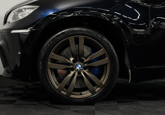 Подержанный автомобиль BMW X6 M 2012 года (7 фото)