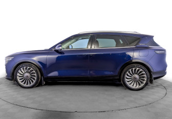 Подержанный автомобиль Voyah Free 2022 года (8 фото)