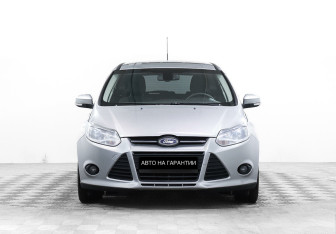 Подержанный автомобиль Ford Focus Wagon 2013 года (2 фото)