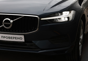 Подержанный автомобиль Volvo XC60 2021 года (25 фото)