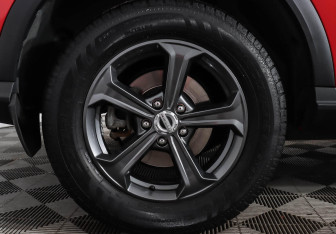 Подержанный автомобиль Haval F7 2022 года (5 фото)