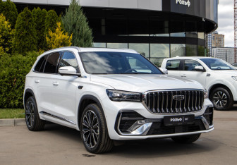 Подержанный автомобиль Geely Monjaro 2025 года (2 фото)