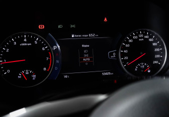 Подержанный автомобиль Kia Seltos 2020 года (11 фото)