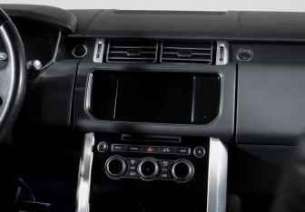 Подержанный автомобиль Land Rover Range Rover 2014 года (13 фото)