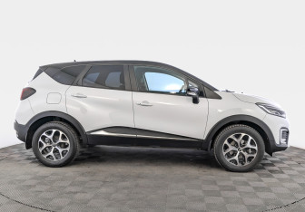 Подержанный автомобиль Renault Kaptur 2020 года (4 фото)