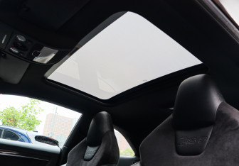 Подержанный автомобиль Audi RS 5 Coupe 2011 года (11 фото)