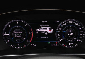 Подержанный автомобиль Volkswagen Tiguan 2018 года (17 фото)