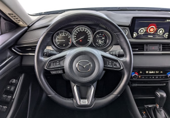 Подержанный автомобиль Mazda 6 Sedan 2020 года (22 фото)