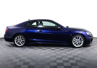 Подержанный автомобиль Audi A5 Coupe 2020 года (4 фото)