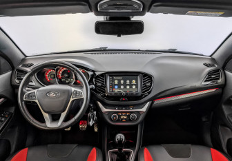 Подержанный автомобиль LADA (ВАЗ) Vesta Sedan 2022 года (14 фото)