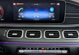 Подержанный автомобиль Mercedes-Benz GLE 2021 года (16 фото)