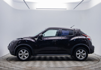 Подержанный автомобиль Nissan Juke 2014 года (8 фото)