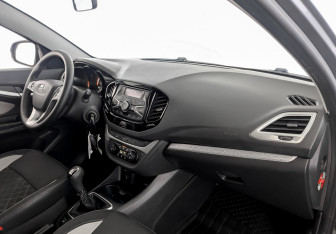 Подержанный автомобиль LADA (ВАЗ) Vesta Wagon 2020 года (11 фото)