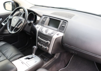 Подержанный автомобиль Nissan Murano Suv 2012 года (10 фото)