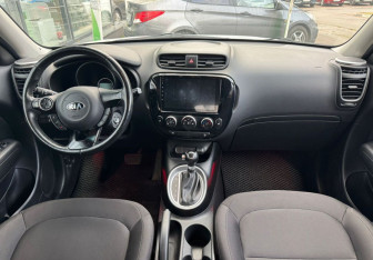 Подержанный автомобиль Kia Soul 2016 года (9 фото)