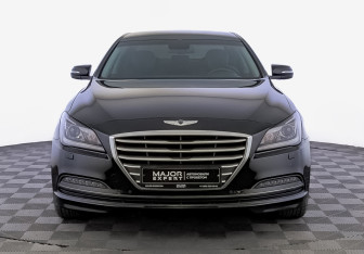 Подержанный автомобиль Hyundai Genesis 2016 года (2 фото)