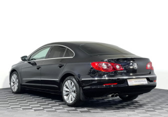 Подержанный автомобиль Volkswagen Passat CC 2010 года (7 фото)