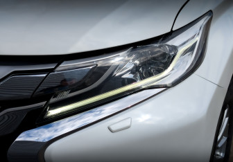 Подержанный автомобиль Mitsubishi Pajero Sport 2019 года (17 фото)