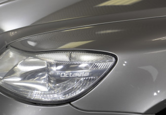 Подержанный автомобиль Skoda Octavia Liftback 2009 года (19 фото)