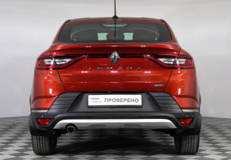 Подержанный автомобиль Renault Arkana 2020 года (6 фото)