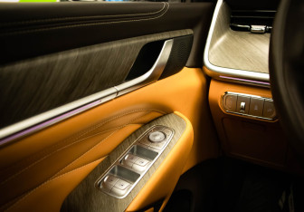 Подержанный автомобиль Tank 500 2023 года (15 фото)