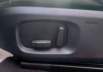 Подержанный автомобиль Land Rover Range Rover Evoque 2016 года (23 фото)