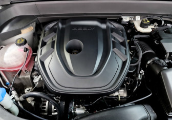 Подержанный автомобиль Geely Monjaro 2024 года (9 фото)