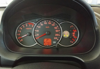 Подержанный автомобиль Mitsubishi Pajero Sport 2014 года (12 фото)