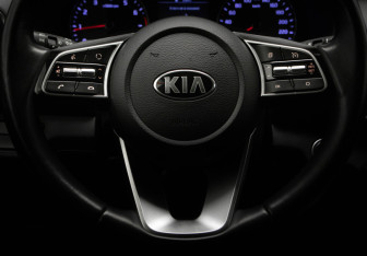 Подержанный автомобиль Kia Cerato Sedan 2021 года (10 фото)