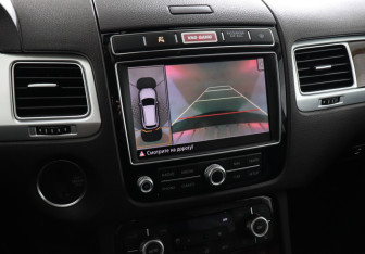 Подержанный автомобиль Volkswagen Touareg 2016 года (11 фото)