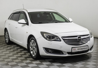 Подержанный автомобиль Opel Insignia Wagon 2014 года (3 фото)