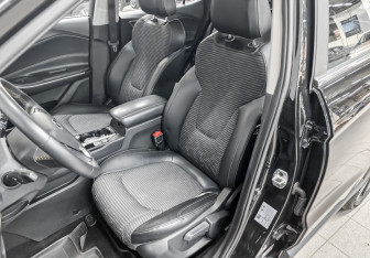 Подержанный автомобиль Москвич 3 2023 года (20 фото)