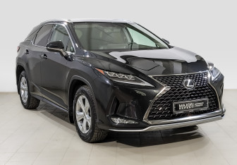 Подержанный автомобиль Lexus RX 2021 года (3 фото)