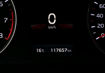 Подержанный автомобиль Kia K5 2020 года (30 фото)