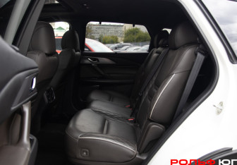 Подержанный автомобиль Mazda CX-9 2021 года (8 фото)