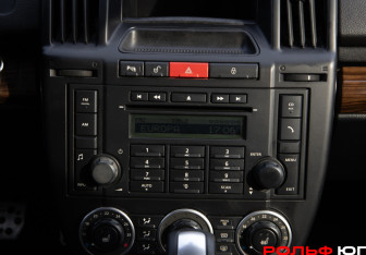 Подержанный автомобиль Land Rover Freelander 2008 года (17 фото)