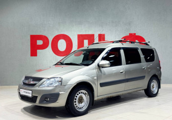 Подержанный автомобиль LADA (ВАЗ) Largus Wagon 2013 года (7 фото)