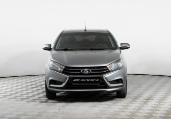 Подержанный автомобиль LADA (ВАЗ) Vesta Sedan 2017 года (2 фото)