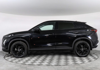 Подержанный автомобиль Omoda C5 2023 года (8 фото)