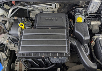 Подержанный автомобиль Skoda Rapid Liftback 2017 года (9 фото)